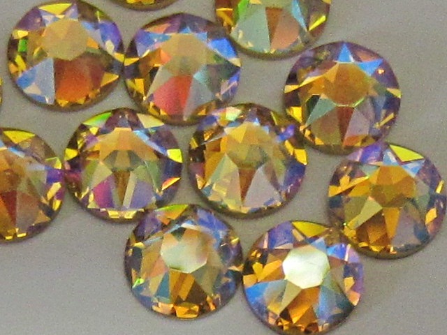 1 Gross 9ssLIGHT TOPAZ SHIMMER European Rhinestones